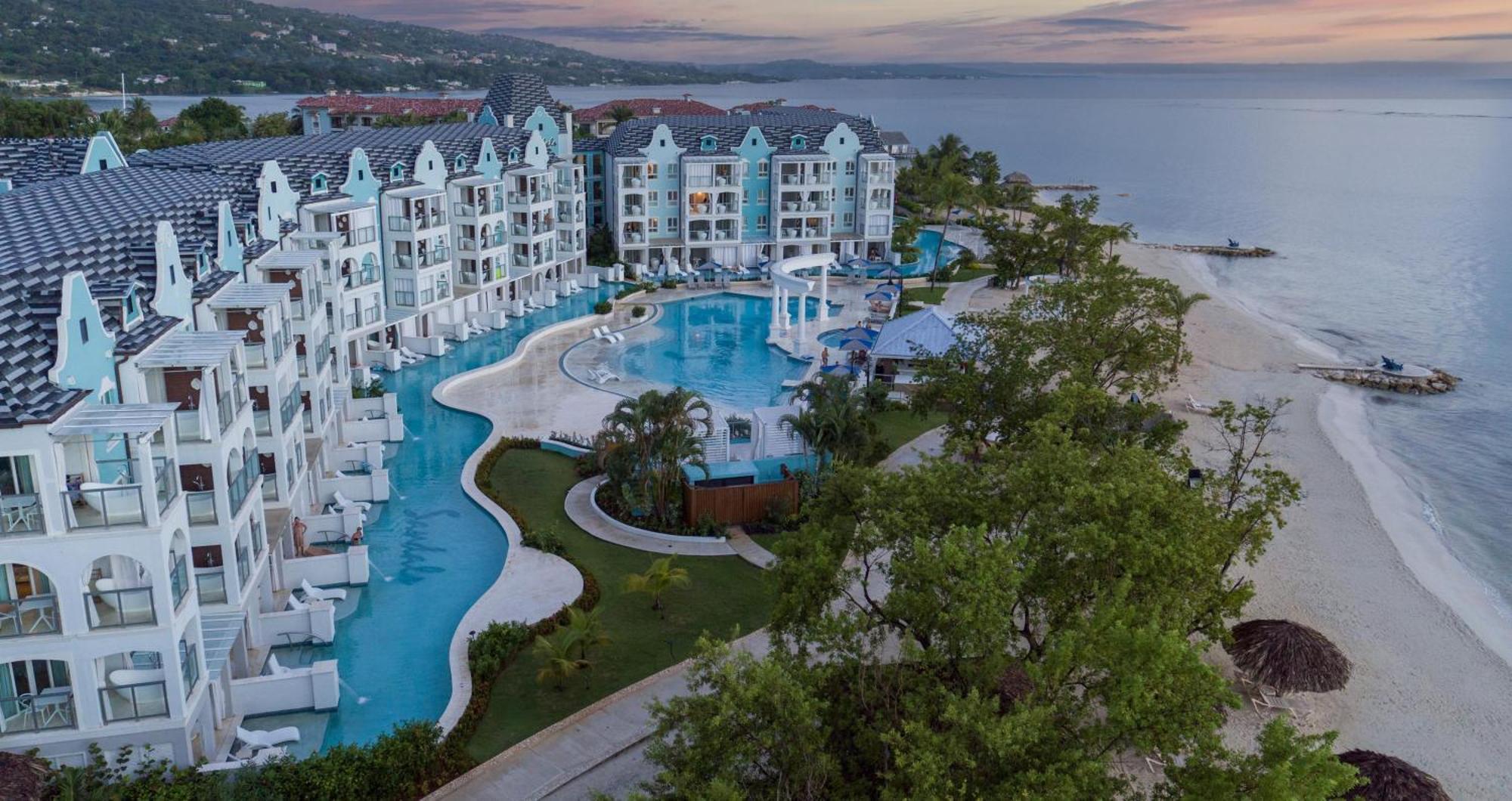 Sandals South Coast All Inclusive - Couples Only (Adults Only) Savanna-la-Mar Bagian luar foto