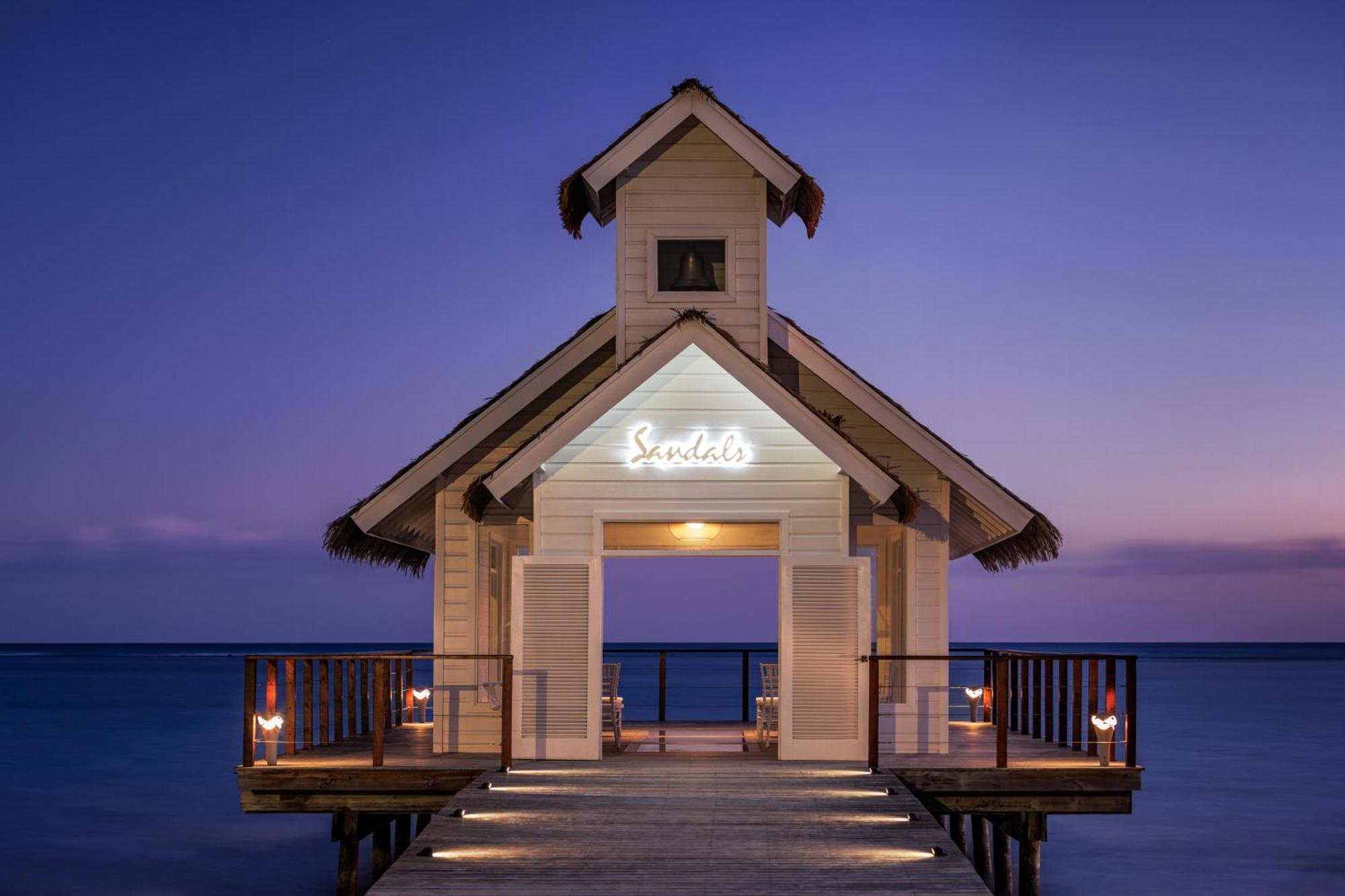 Sandals South Coast All Inclusive - Couples Only (Adults Only) Savanna-la-Mar Bagian luar foto