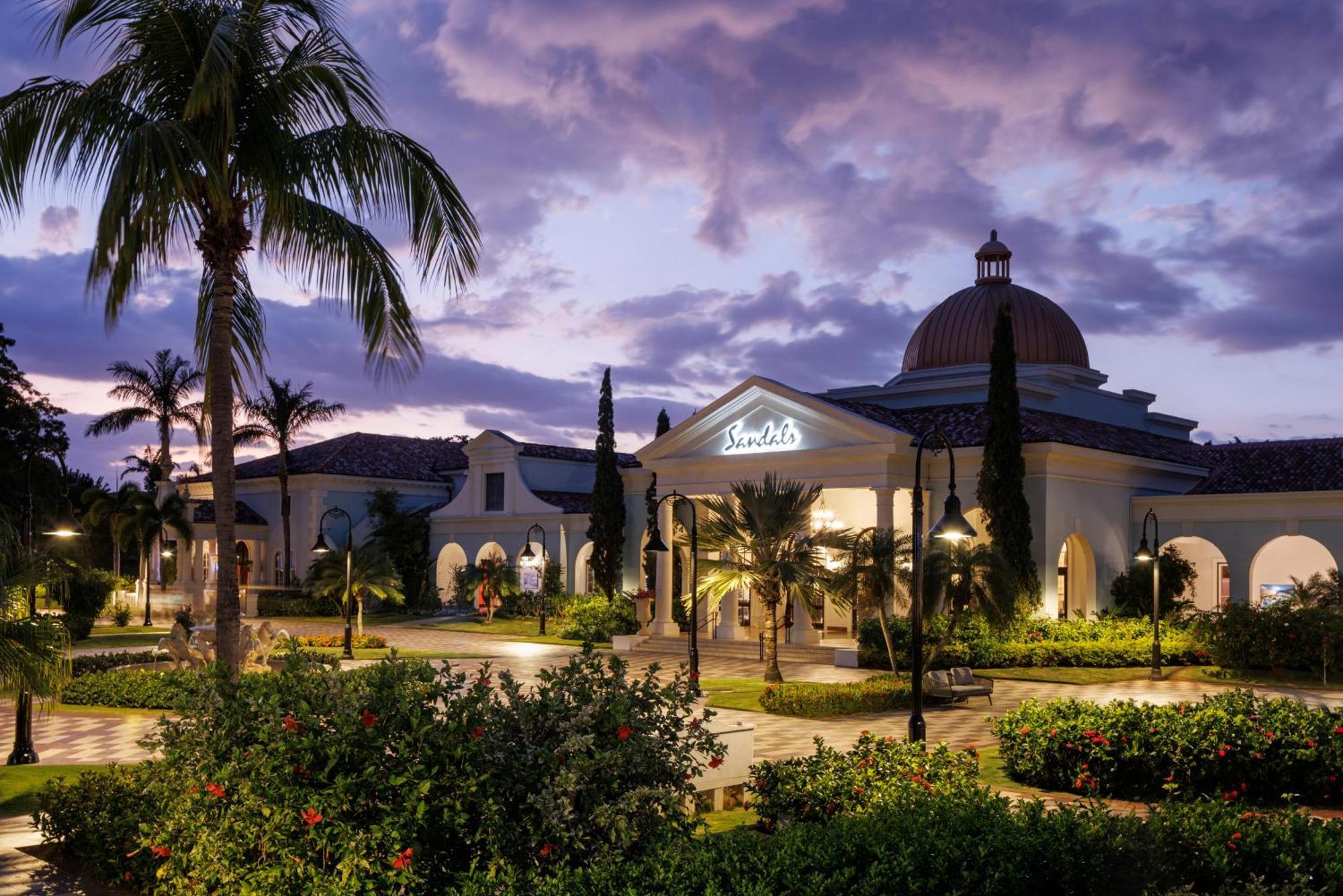 Sandals South Coast All Inclusive - Couples Only (Adults Only) Savanna-la-Mar Bagian luar foto